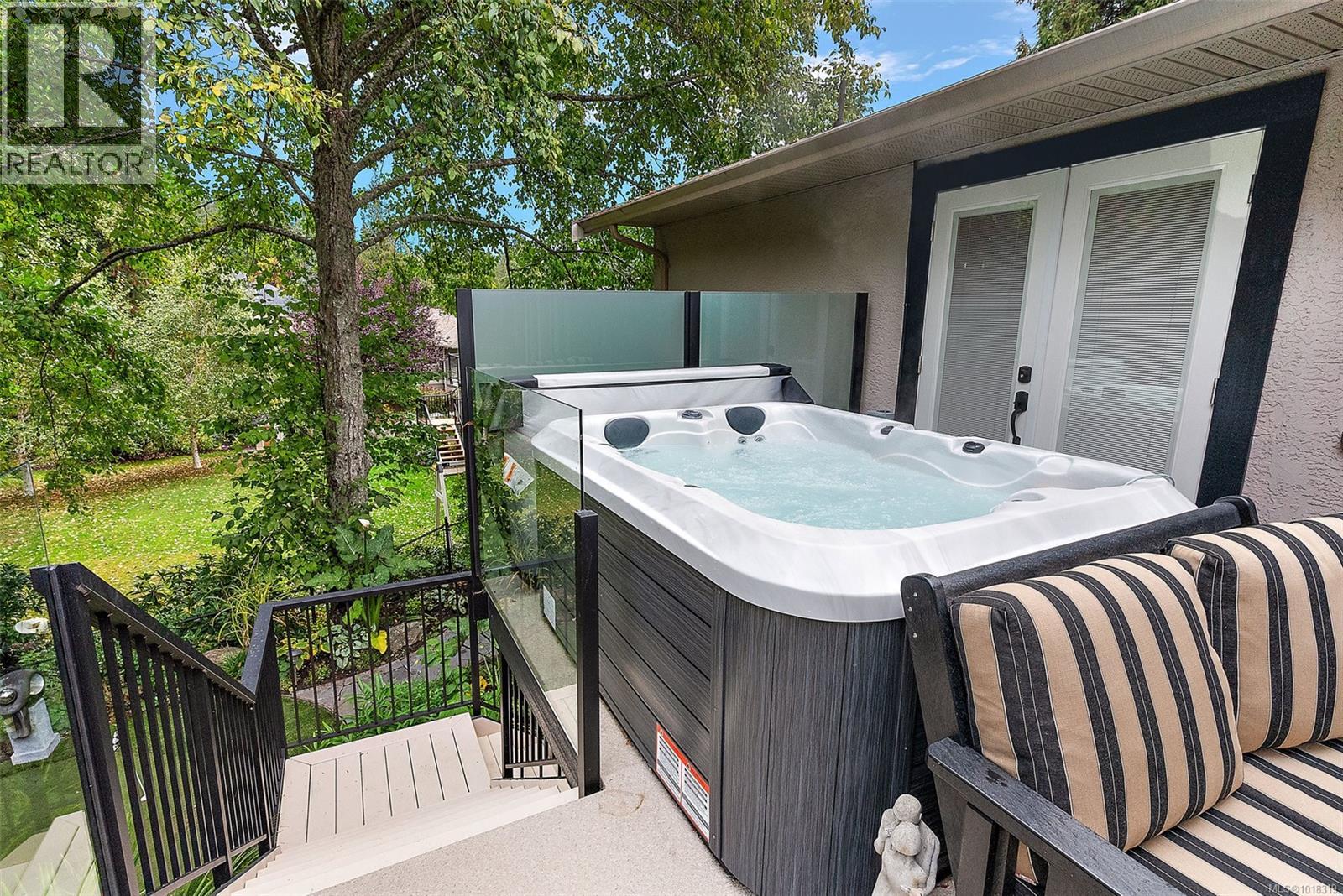 1602 Mayneview Terr, North Saanich, British Columbia  V8L 5E7 - Photo 33 - 1018319