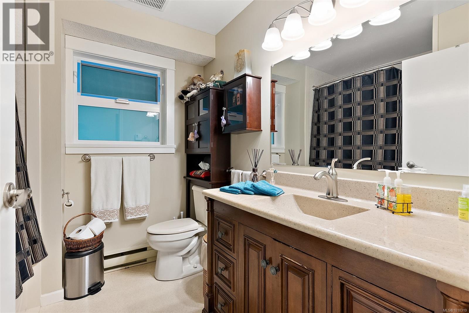 1602 Mayneview Terr, North Saanich, British Columbia  V8L 5E7 - Photo 48 - 1018319
