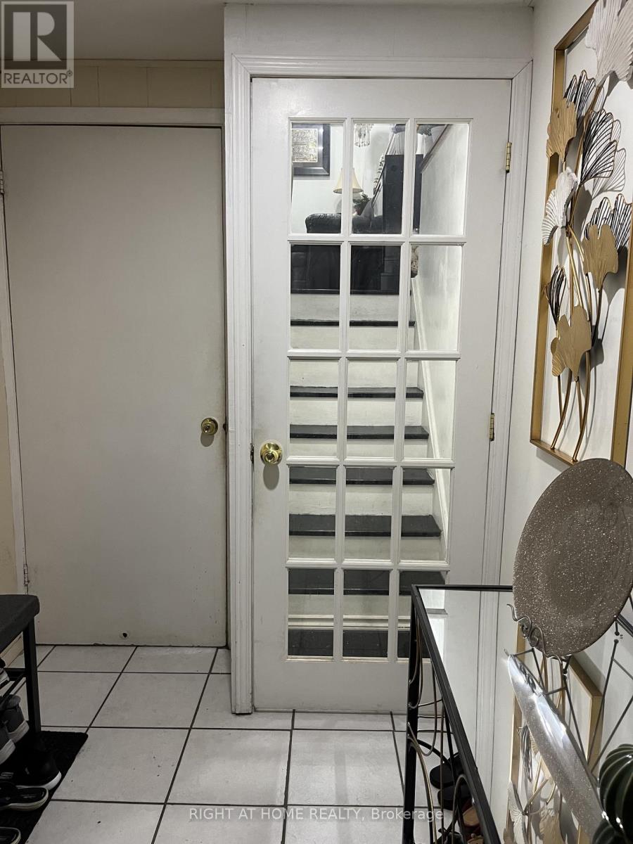 46 - 452 Silverstone Drive, Toronto, Ontario  M9V 3K8 - Photo 3 - W12467304