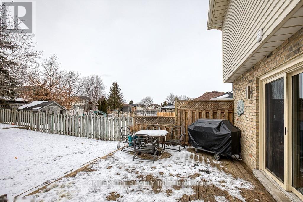 132 John Davies Drive E, Woodstock, Ontario  N4T 1N1 - Photo 36 - X12427253