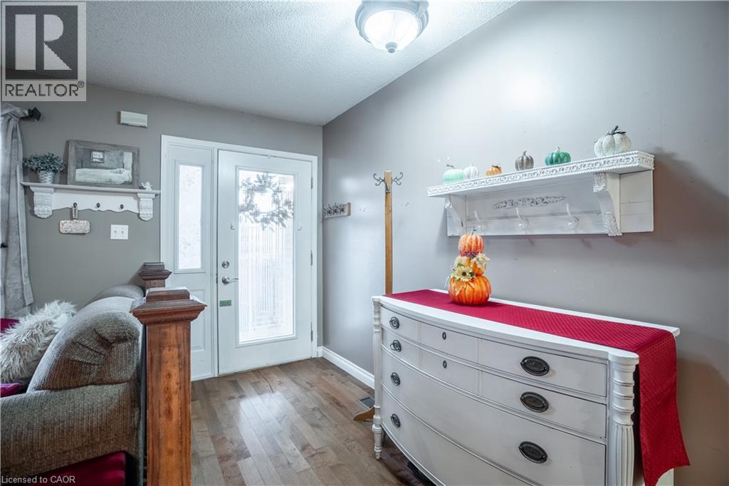 50 Scottacres Boulevard, Caledonia, Ontario  N3W 2K3 - Photo 7 - 40781944