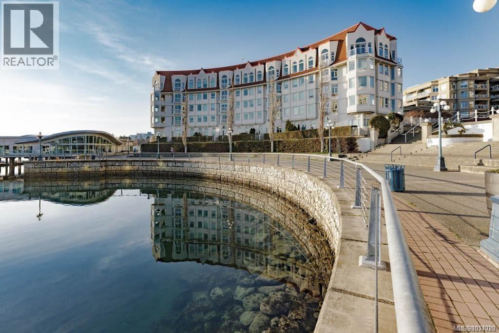 305 11 Cooperage Pl W, Victoria, British Columbia