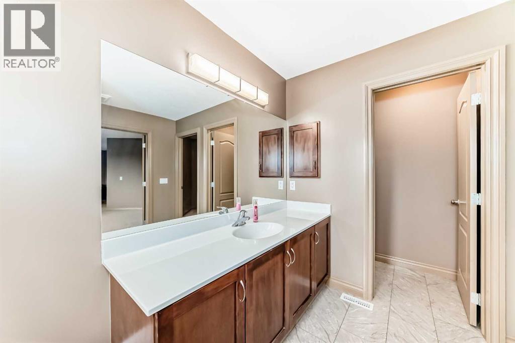 102 West Creek Mews, Chestermere, Alberta  T1X 1S1 - Photo 26 - A2252941
