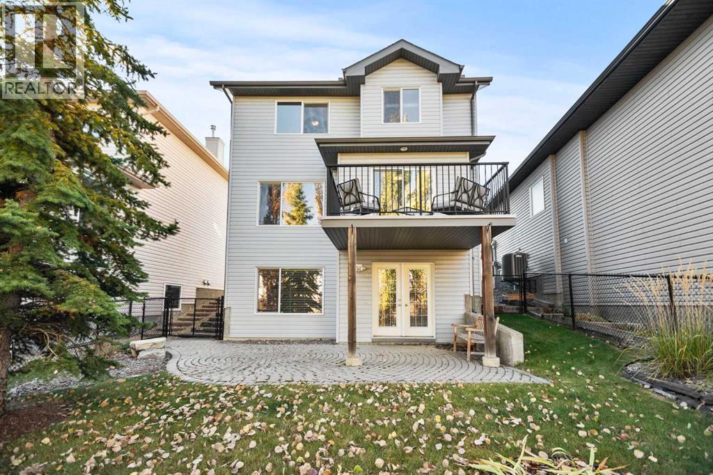 232 Sunset Close, Cochrane, Alberta  T4C 0B2 - Photo 25 - A2264039