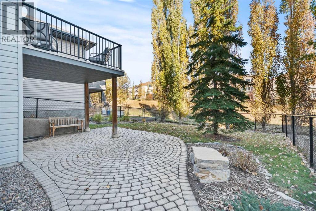 232 Sunset Close, Cochrane, Alberta  T4C 0B2 - Photo 23 - A2264039