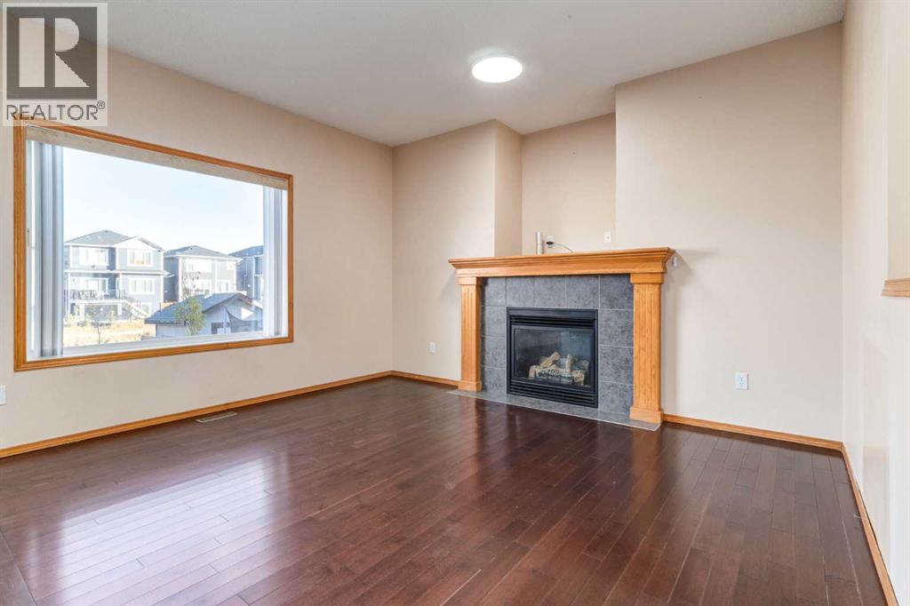 756 Luxstone Landing Sw, Airdrie, Alberta  T4B 3L1 - Photo 6 - A2266789