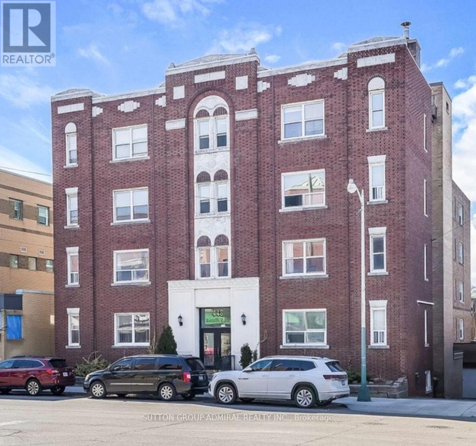 103 - 448 SPADINA ROAD, Toronto, Ontario