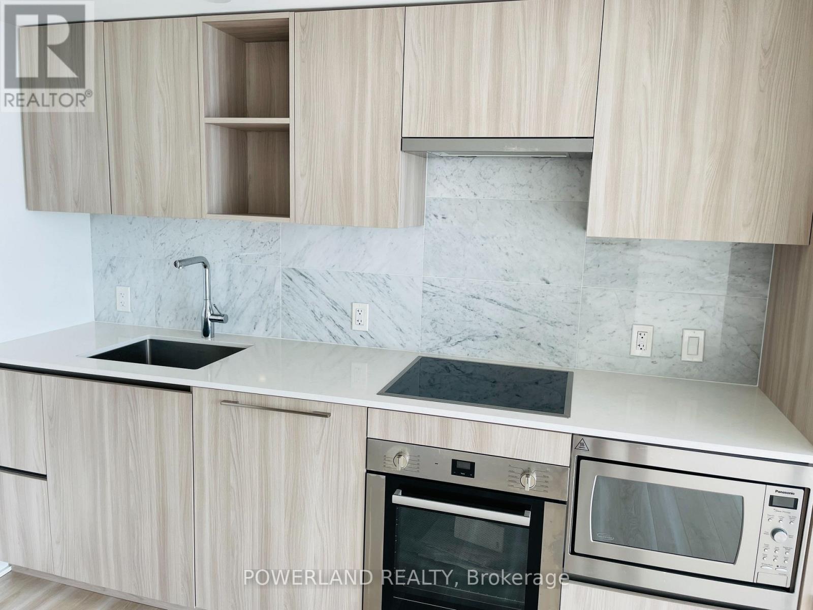 2116 - 17 Bathurst Street, Toronto, Ontario  M5V 0N1 - Photo 15 - C12482305
