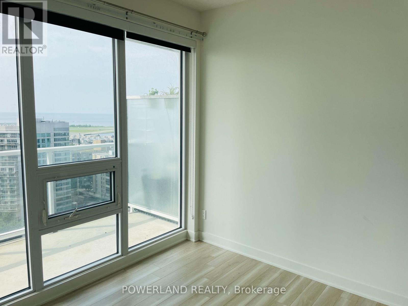 2116 - 17 Bathurst Street, Toronto, Ontario  M5V 0N1 - Photo 19 - C12482305