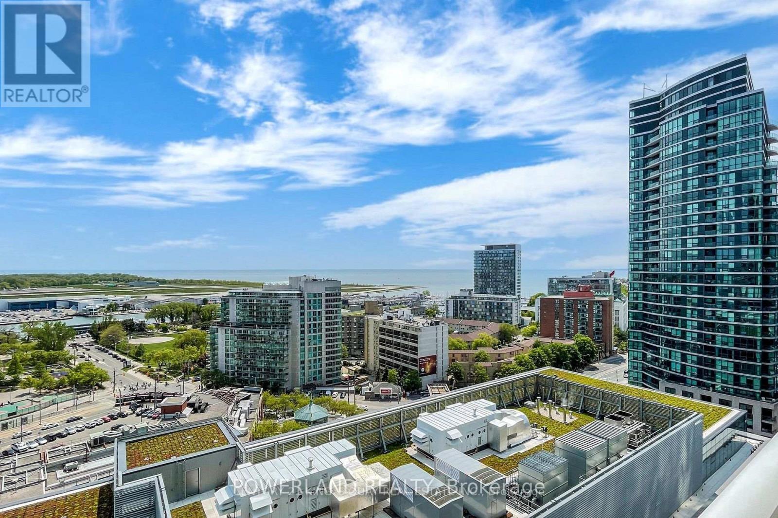 2116 - 17 Bathurst Street, Toronto, Ontario  M5V 0N1 - Photo 2 - C12482305