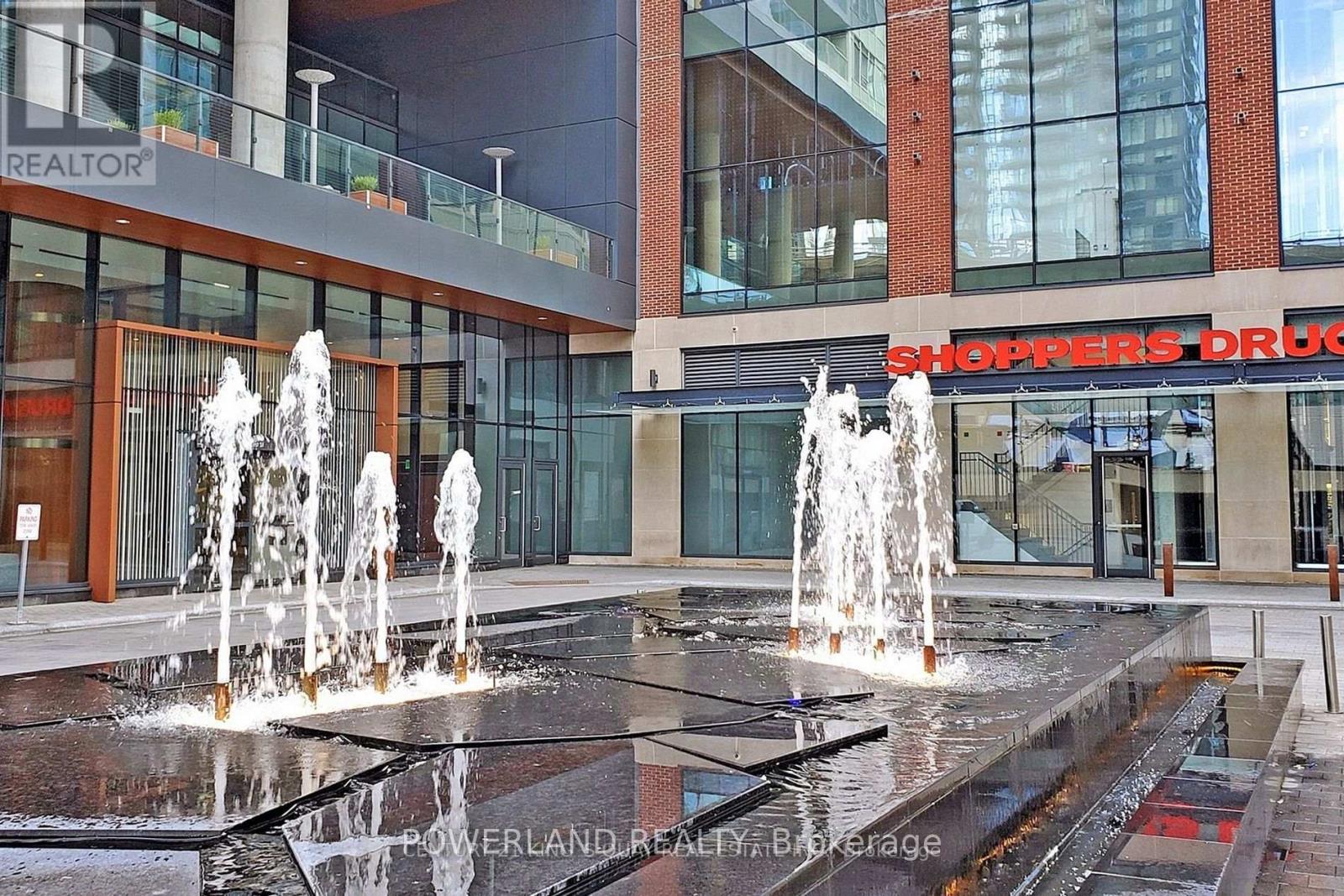 2116 - 17 Bathurst Street, Toronto, Ontario  M5V 0N1 - Photo 8 - C12482305