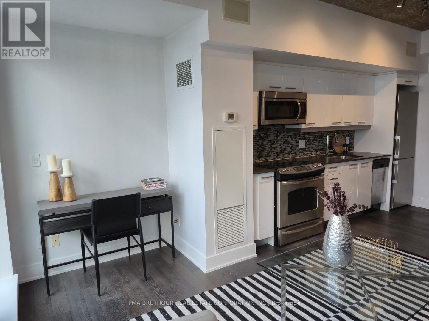 407 - 630 Queen Street East Street, Toronto, Ontario  M4M 1G3 - Photo 14 - E12482313