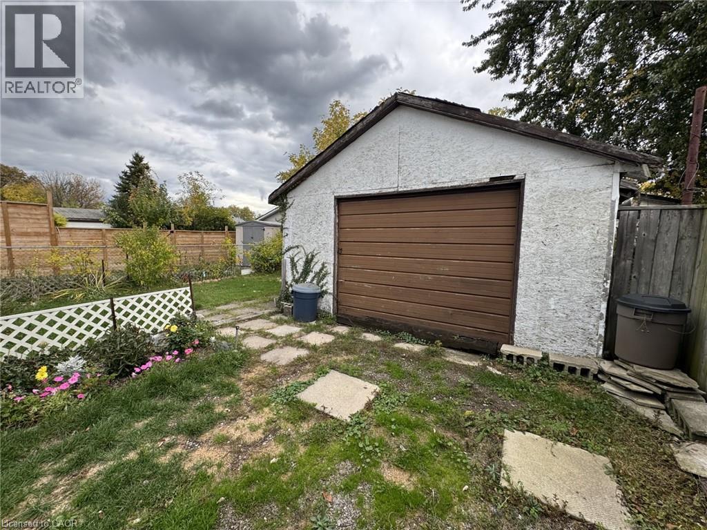 544 Quebec Street, Hamilton, Ontario  L8H 6V4 - Photo 5 - 40782217