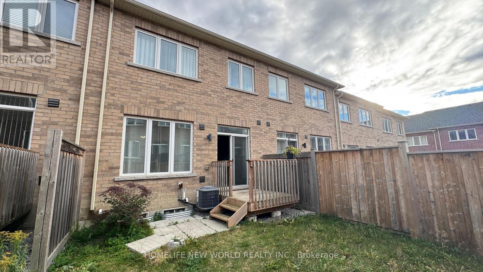 120 Knott End Crescent, Newmarket, Ontario  L3Y 0E4 - Photo 15 - N12482292