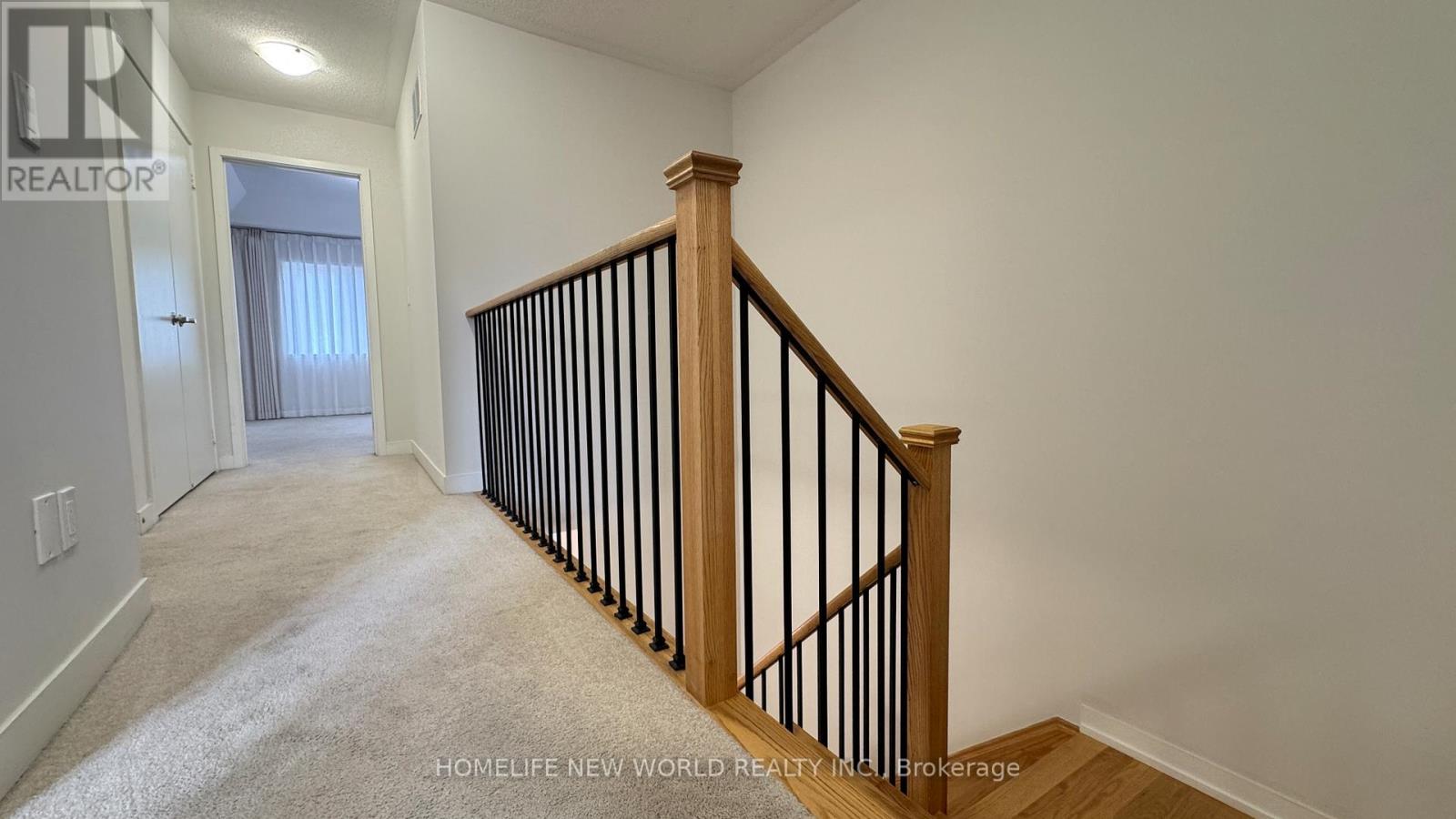 120 Knott End Crescent, Newmarket, Ontario  L3Y 0E4 - Photo 8 - N12482292