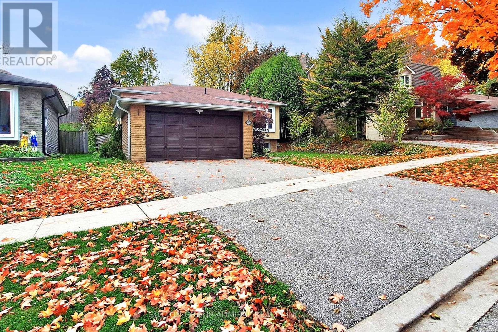 192 Nelson Street, Bradford West Gwillimbury (Bradford), Ontario  L3Z 1E5 - Photo 2 - N12482321