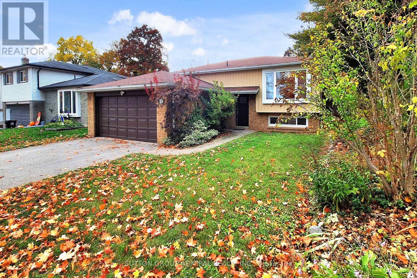 192 Nelson Street, Bradford West Gwillimbury (Bradford), Ontario  L3Z 1E5 - Photo 3 - N12482321