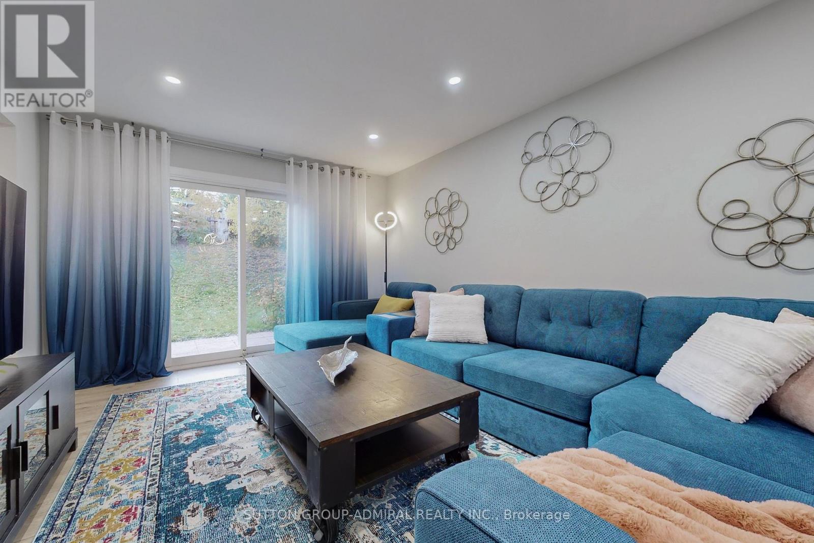 192 Nelson Street, Bradford West Gwillimbury (Bradford), Ontario  L3Z 1E5 - Photo 5 - N12482321