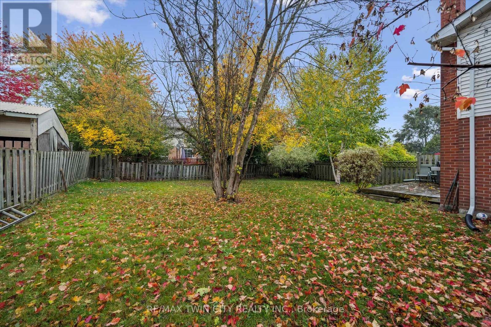 35 Edgemere Drive, Cambridge, Ontario  N1P 1A9 - Photo 44 - X12482320