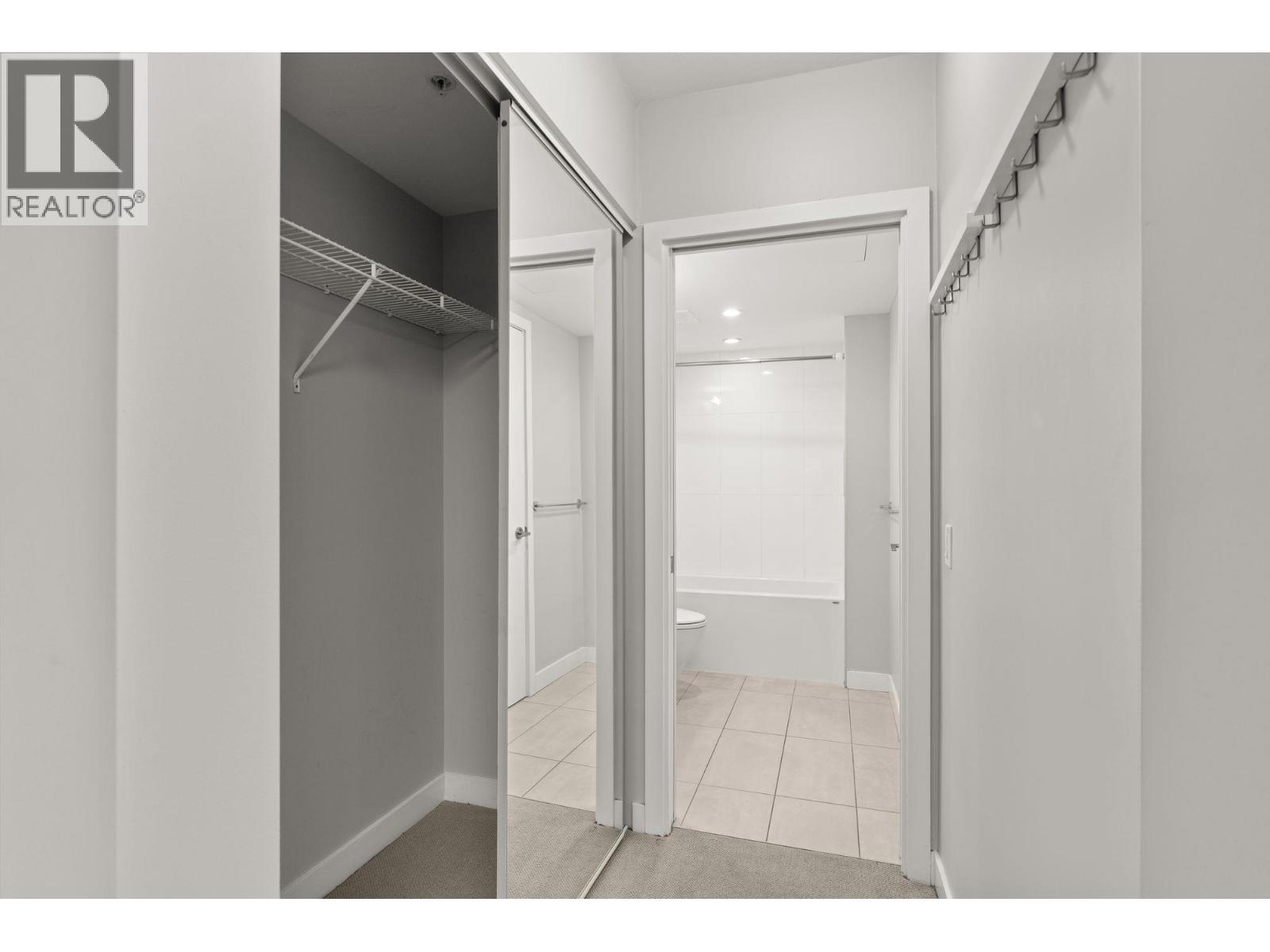 207 111 E 3rd Street, North Vancouver, British Columbia  V7L 0C6 - Photo 23 - R3061404