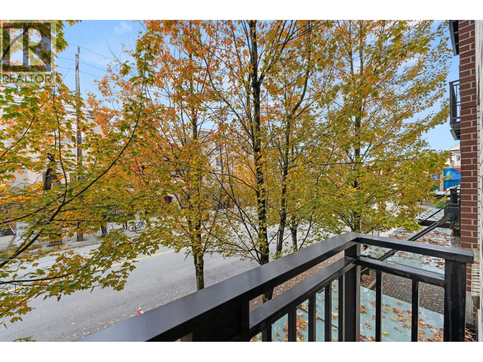 207 111 E 3rd Street, North Vancouver, British Columbia  V7L 0C6 - Photo 26 - R3061404