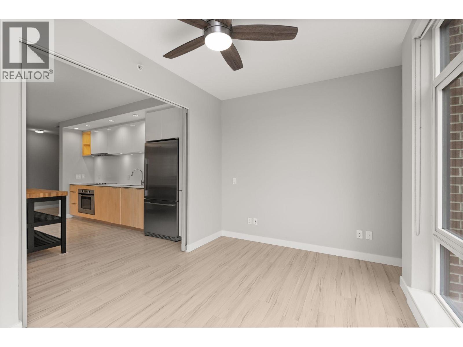 207 111 E 3rd Street, North Vancouver, British Columbia  V7L 0C6 - Photo 16 - R3061404