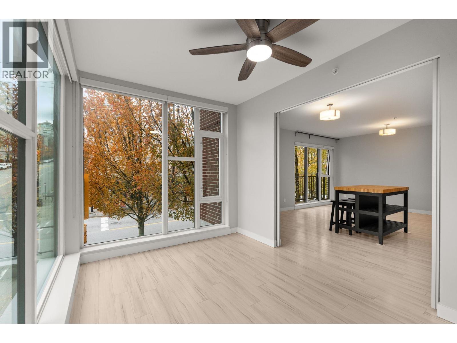 207 111 E 3rd Street, North Vancouver, British Columbia  V7L 0C6 - Photo 18 - R3061404