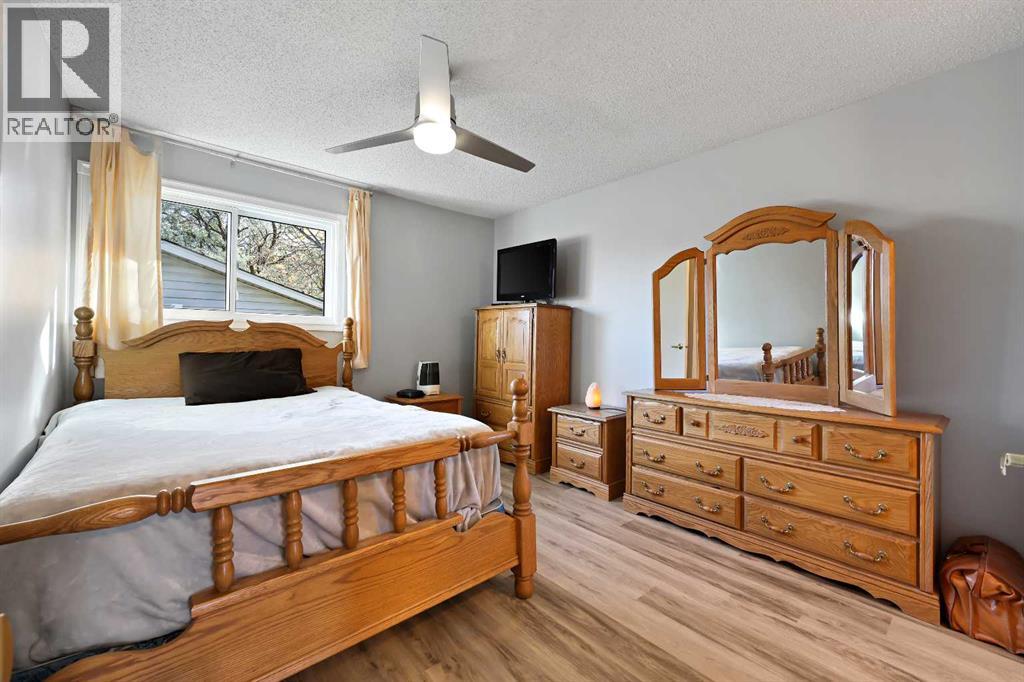7 Falbury Crescent Ne, Calgary, Alberta  T3J 1H8 - Photo 14 - A2265920