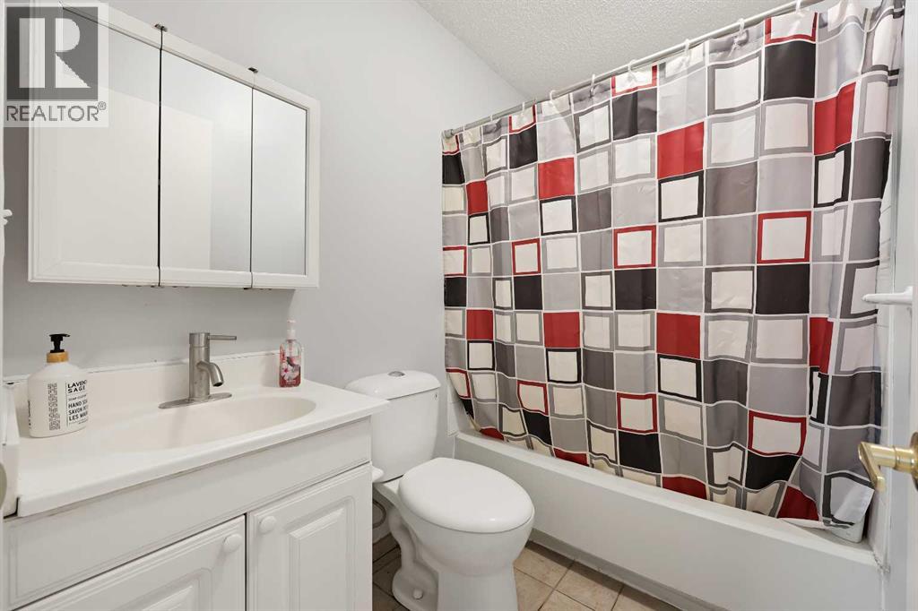 7 Falbury Crescent Ne, Calgary, Alberta  T3J 1H8 - Photo 20 - A2265920