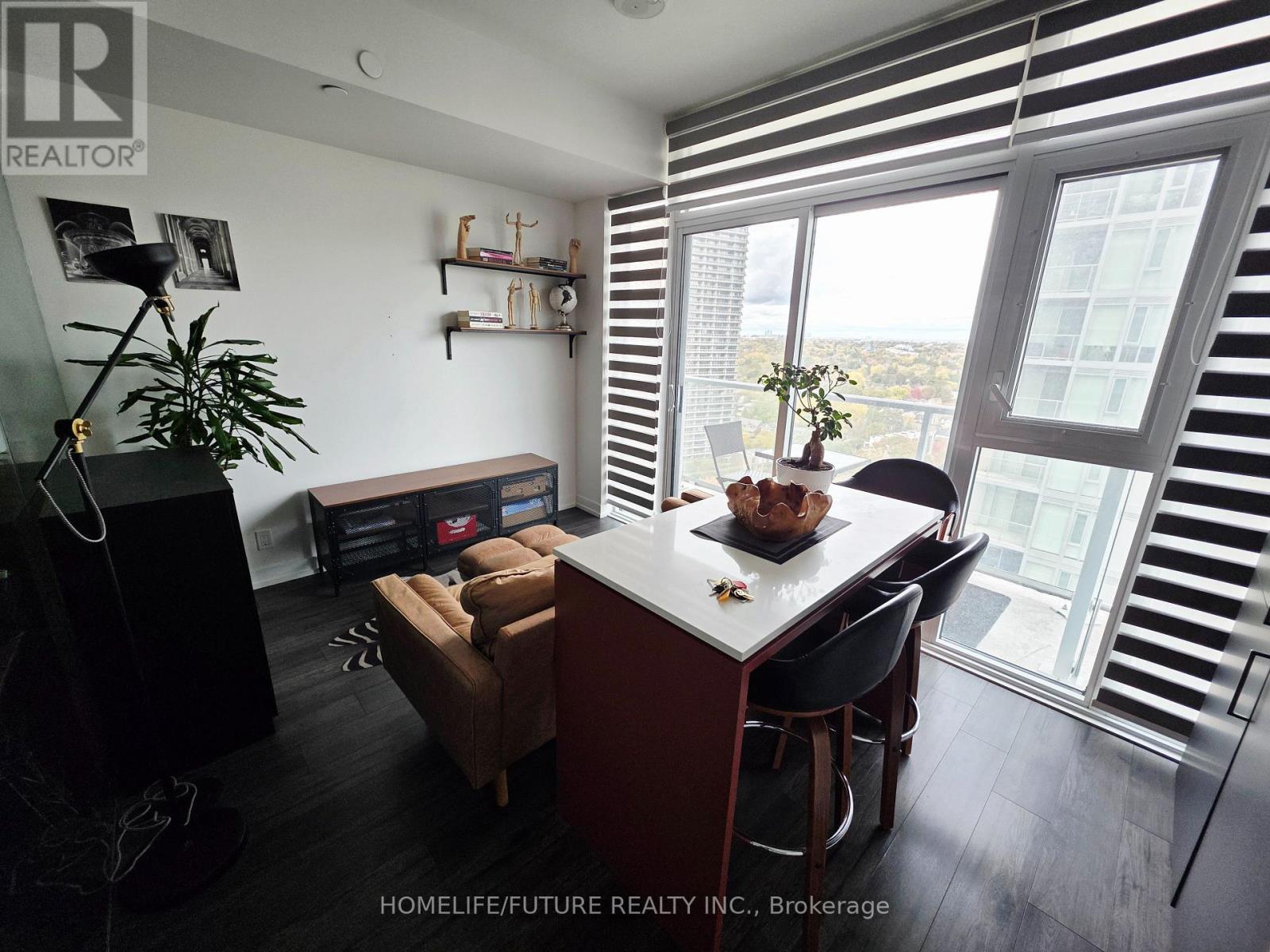 1602 - 33 Helendale Avenue, Toronto, Ontario  M4R 0A4 - Photo 13 - C12466897