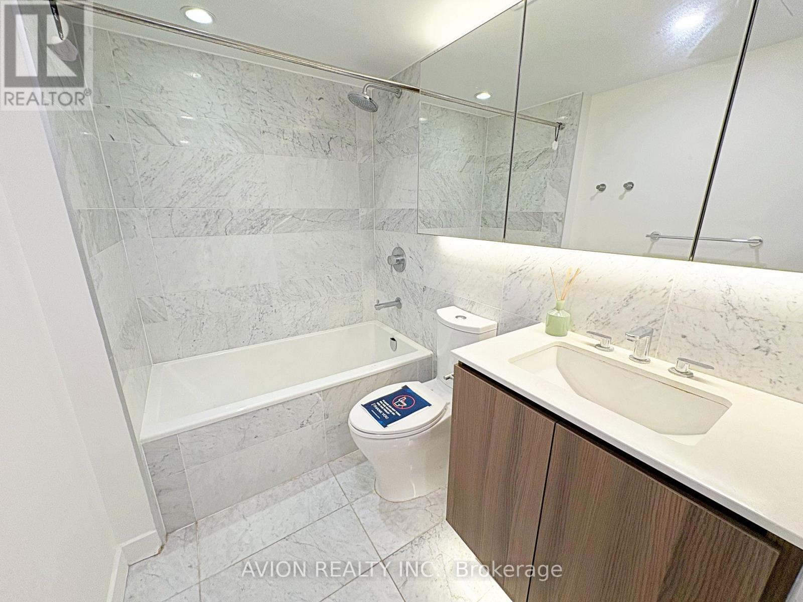 2516 - 17 Bathurst Street, Toronto, Ontario  M5V 0N1 - Photo 16 - C12482323