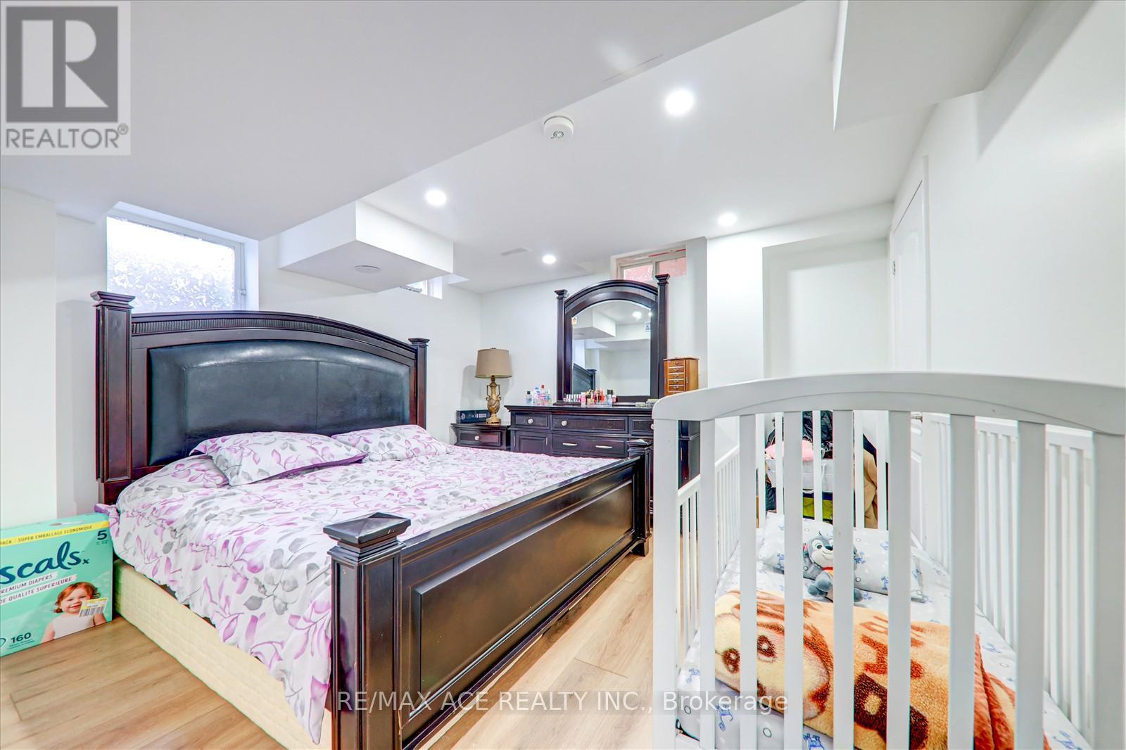Bsmt - 82 Warnford Circle, Ajax, Ontario  L1T 0J2 - Photo 8 - E12482327