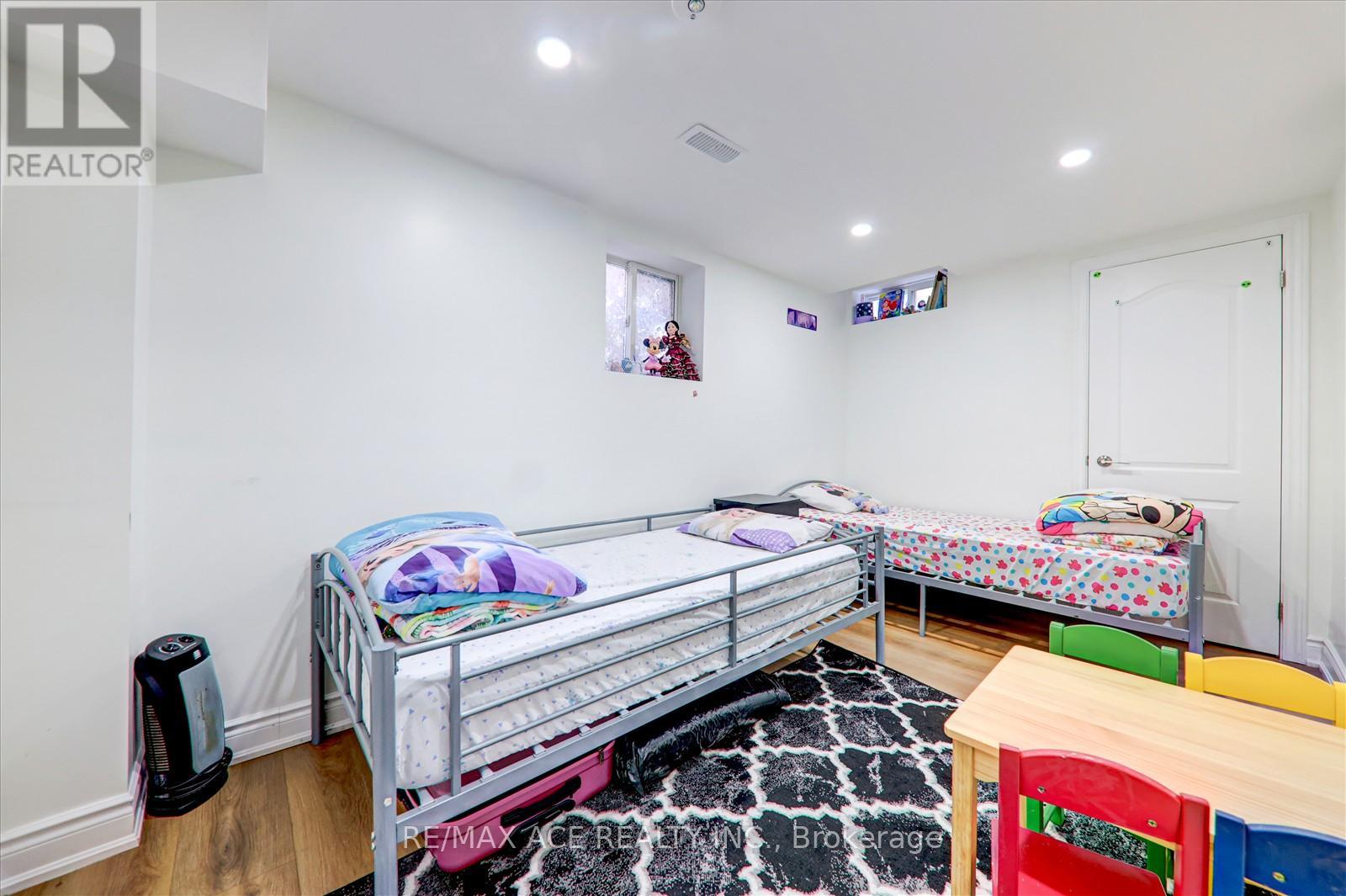 Bsmt - 82 Warnford Circle, Ajax, Ontario  L1T 0J2 - Photo 9 - E12482327