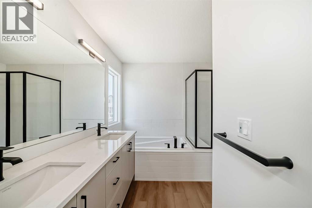 33 Royston Grove Nw, Calgary, Alberta  T3L 0M3 - Photo 22 - A2262825