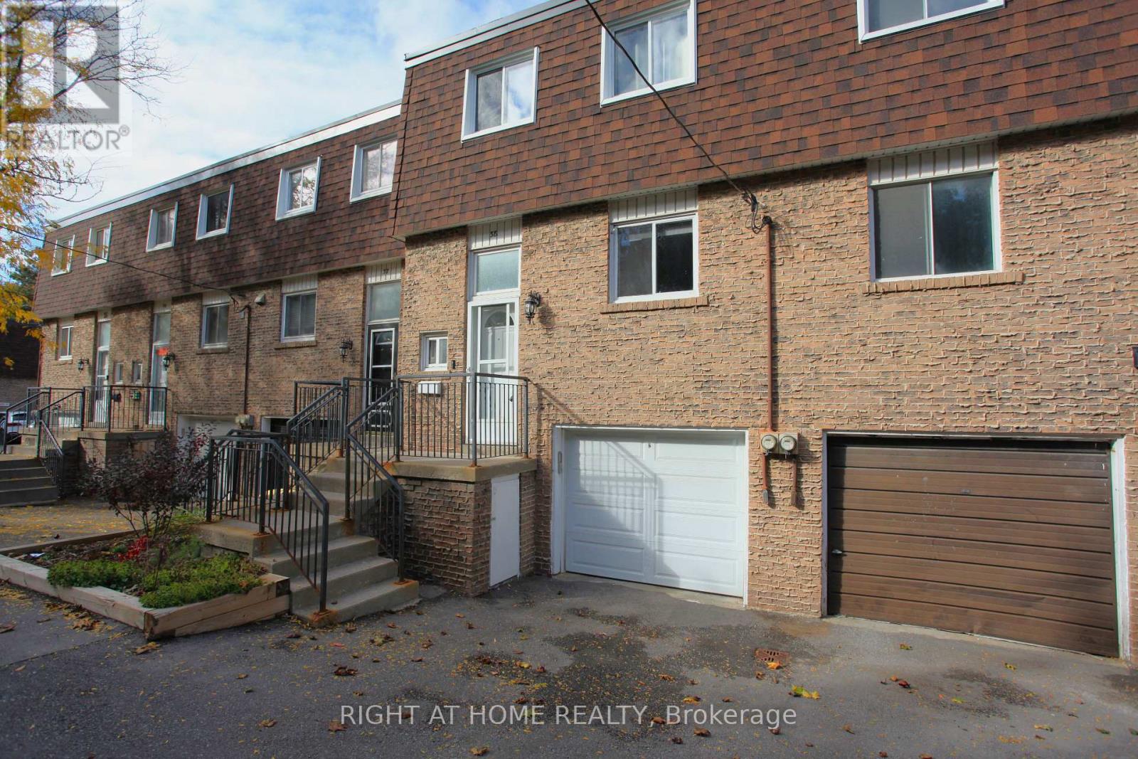 38 - 38 The Carriage Way, Markham, Ontario  L3T 4V1 - Photo 22 - N12482022