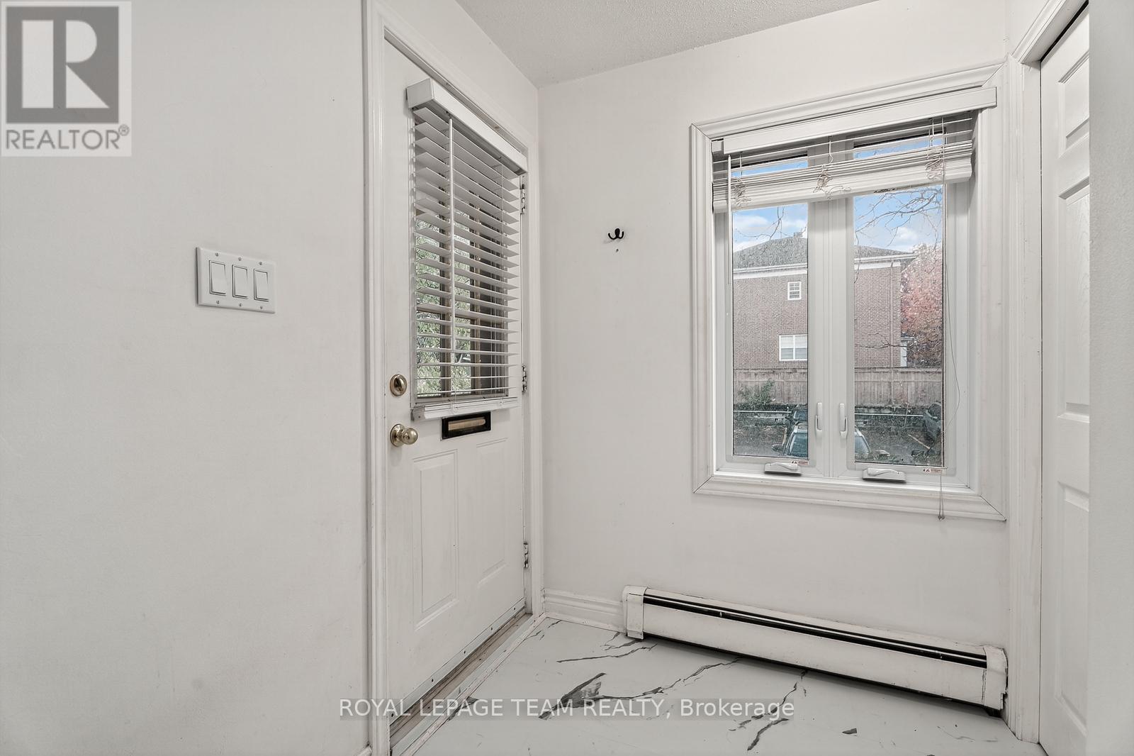 25 Sheba Private, Ottawa, Ontario  K1K 4K8 - Photo 18 - X12482357