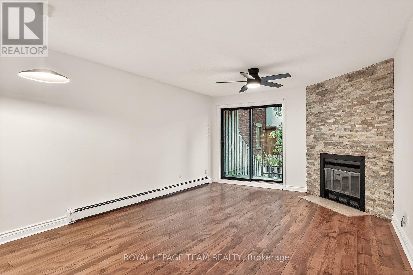 25 Sheba Private, Ottawa, Ontario  K1K 4K8 - Photo 2 - X12482357