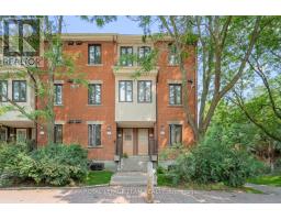 25 SHEBA PRIVATE, Ottawa, Ontario
