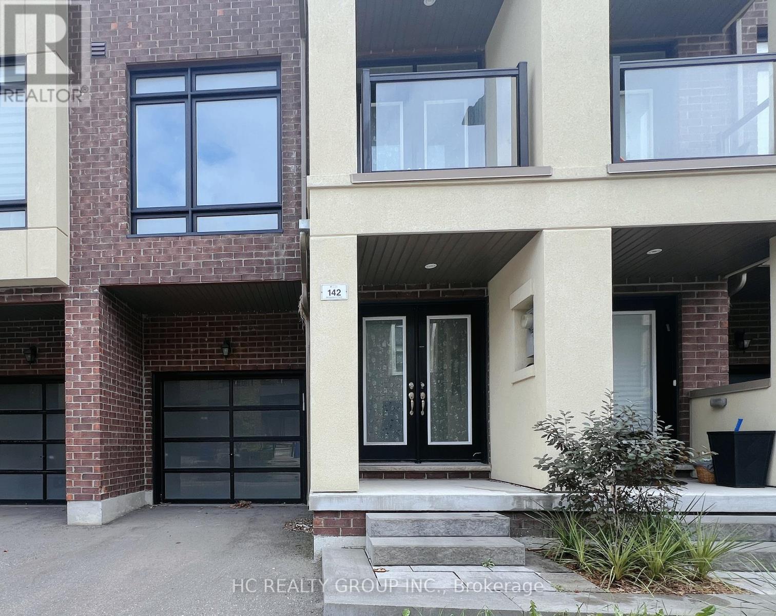 142 Moneypenny Place, Vaughan, Ontario  L4J 0L1 - Photo 2 - N12469855