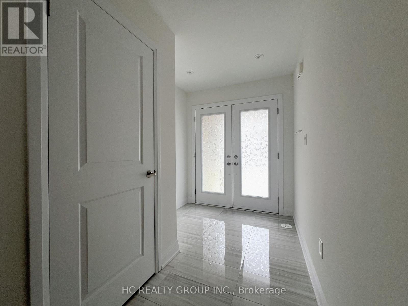 142 Moneypenny Place, Vaughan, Ontario  L4J 0L1 - Photo 21 - N12469855