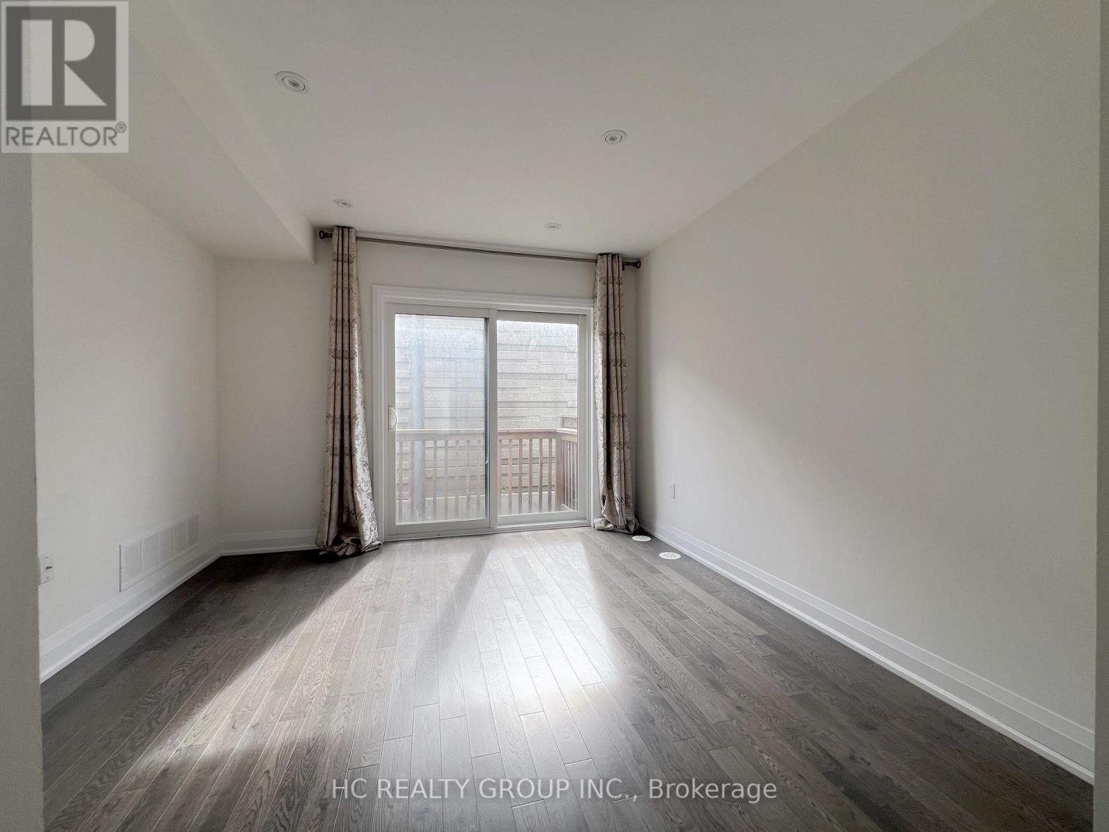 142 Moneypenny Place, Vaughan, Ontario  L4J 0L1 - Photo 22 - N12469855