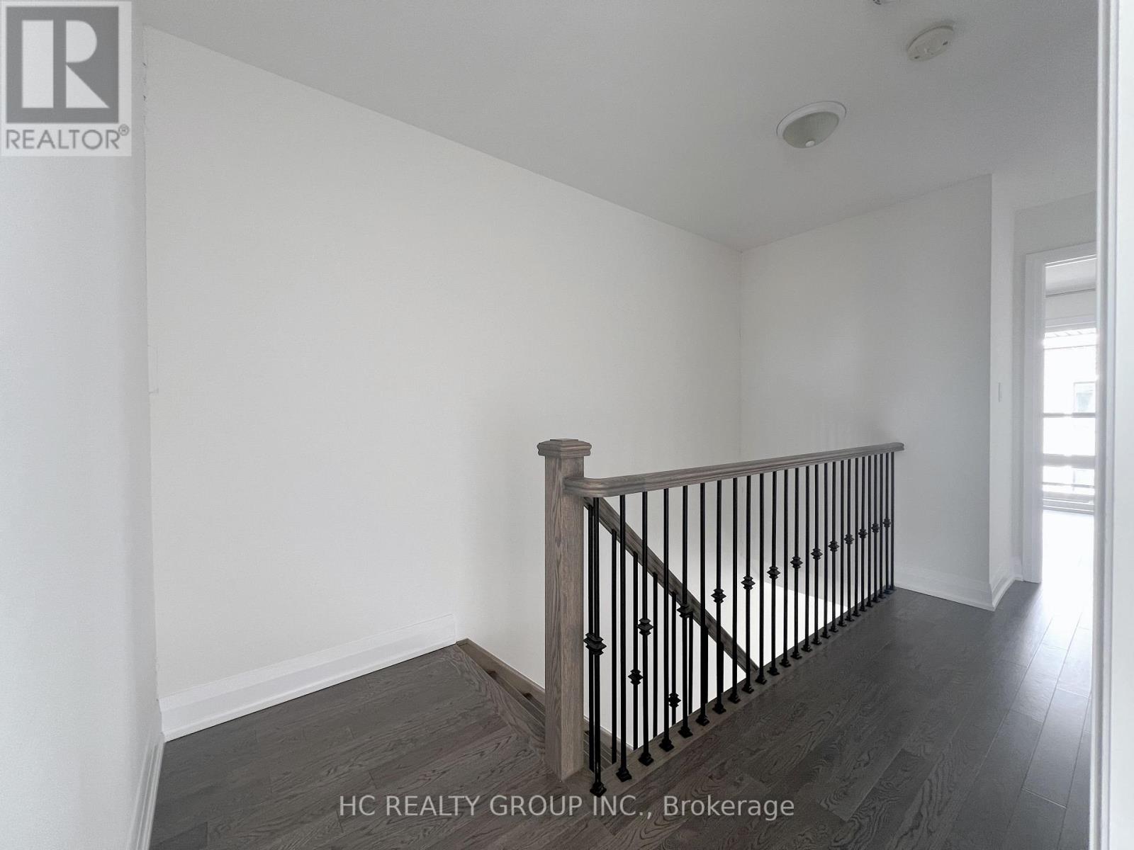 142 Moneypenny Place, Vaughan, Ontario  L4J 0L1 - Photo 19 - N12469855