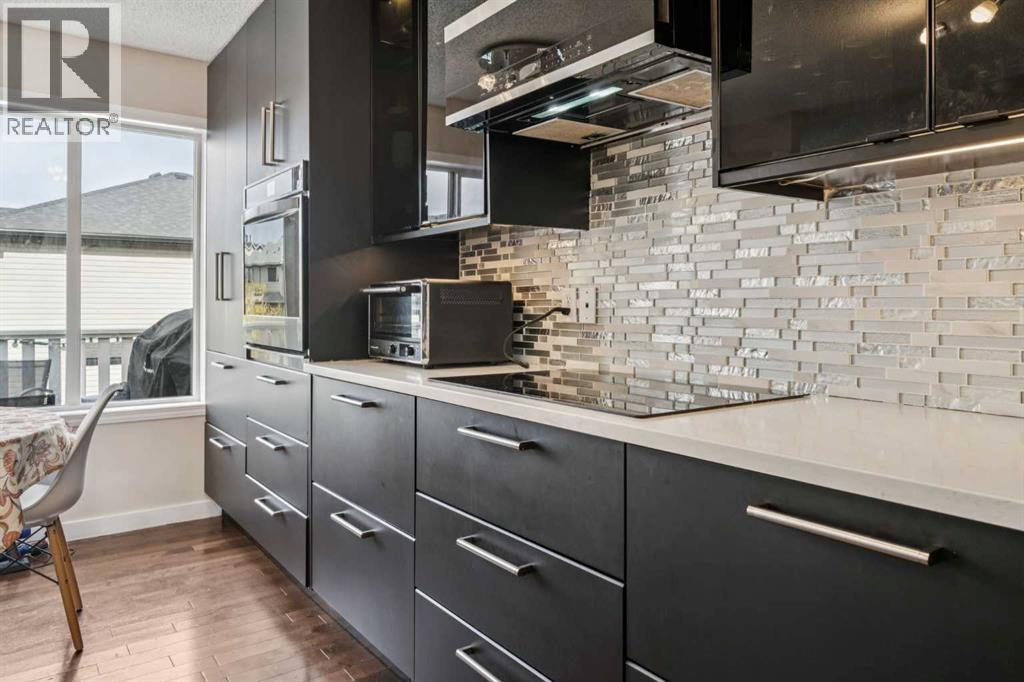 171 Everhollow Way Sw, Calgary, Alberta  T2Y 4R7 - Photo 3 - A2264818