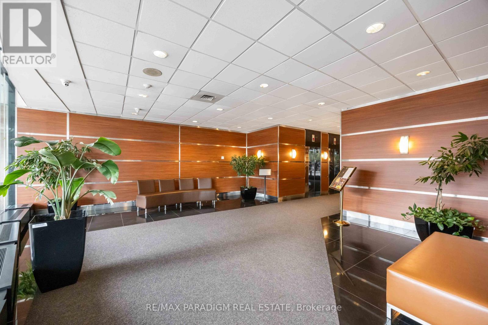 702 - 77 Harbour Square, Toronto, Ontario  M5J 2S2 - Photo 3 - C12482354