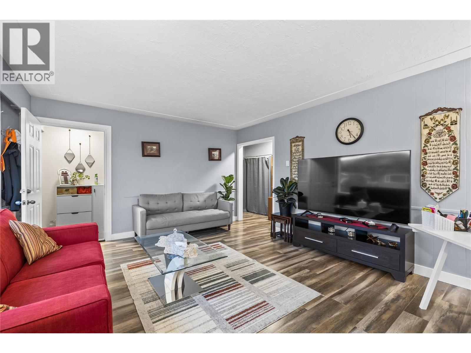 205 Homer Road, Kelowna, British Columbia  V1X 3Z6 - Photo 4 - 10366777