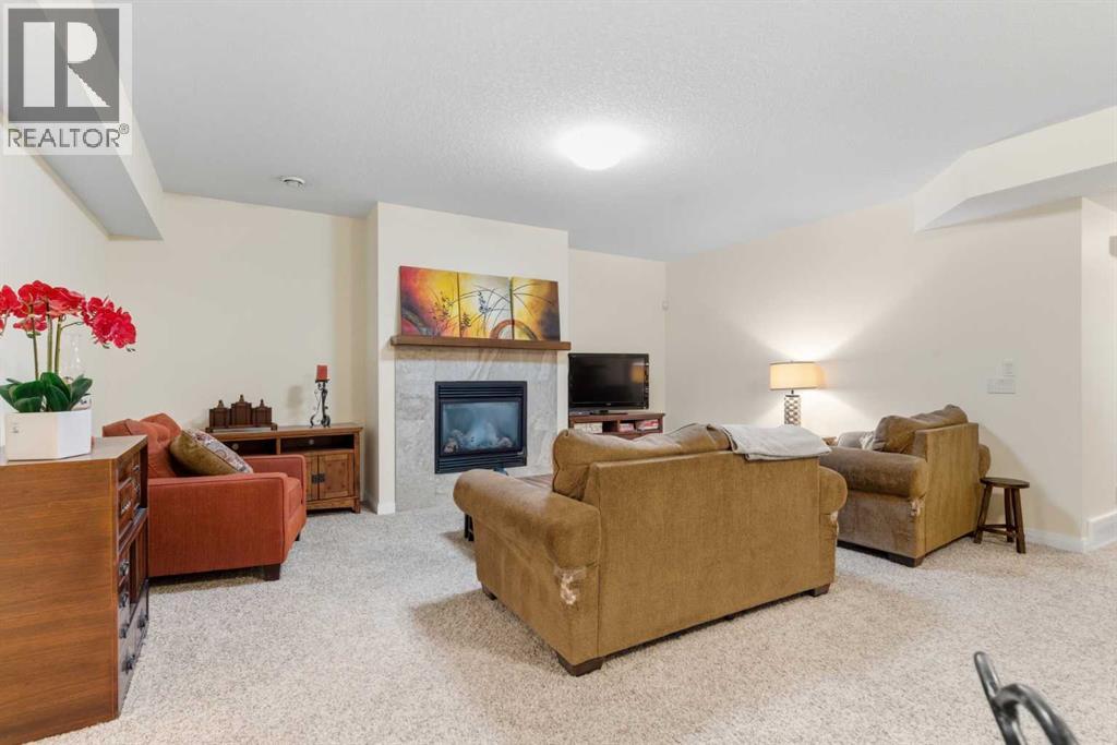 171 Evanswood Circle Nw, Calgary, Alberta  T3P 0K2 - Photo 26 - A2262379
