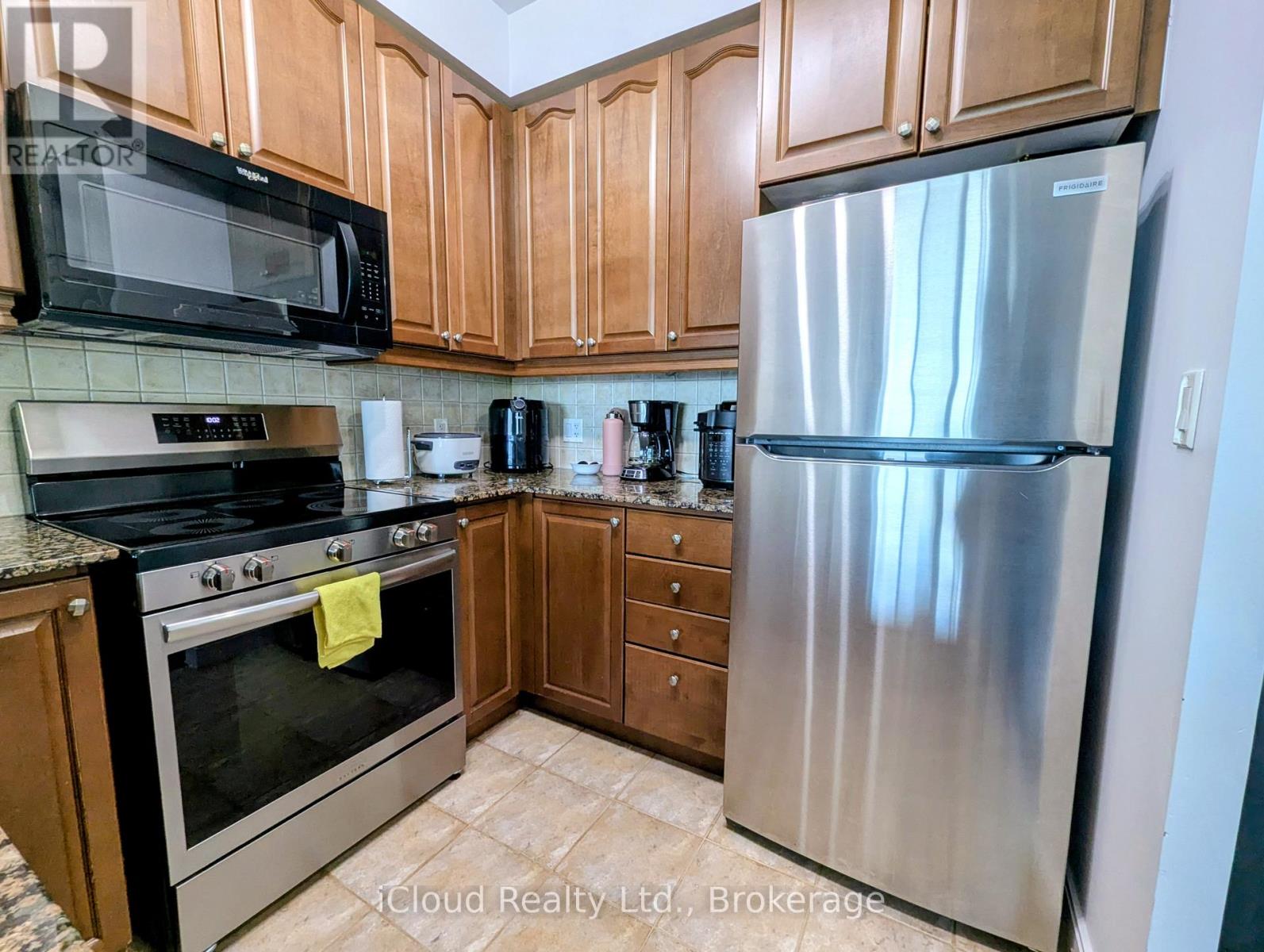 1010 - 90 Absolute Avenue, Mississauga, Ontario  L4Z 0A3 - Photo 6 - W12482341
