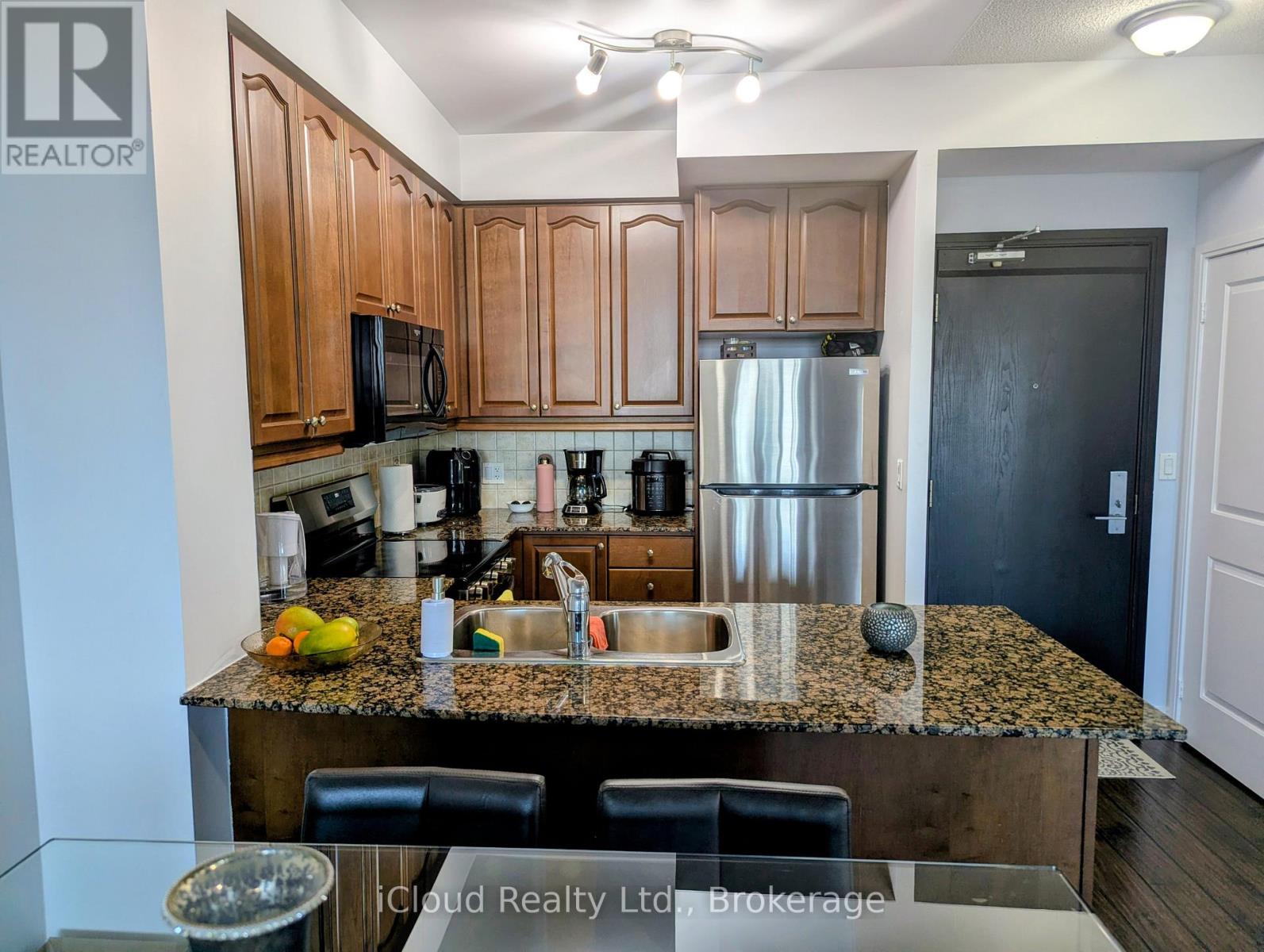 1010 - 90 Absolute Avenue, Mississauga, Ontario  L4Z 0A3 - Photo 8 - W12482341