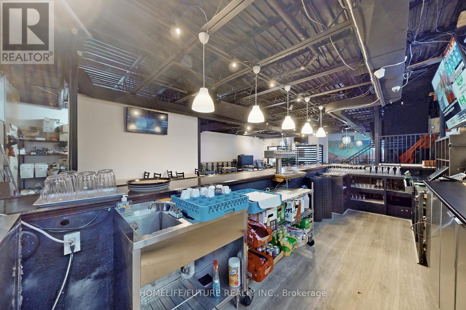 1278 St Clair Avenue W, Toronto, Ontario  M6E 1B9 - Photo 31 - W12482356