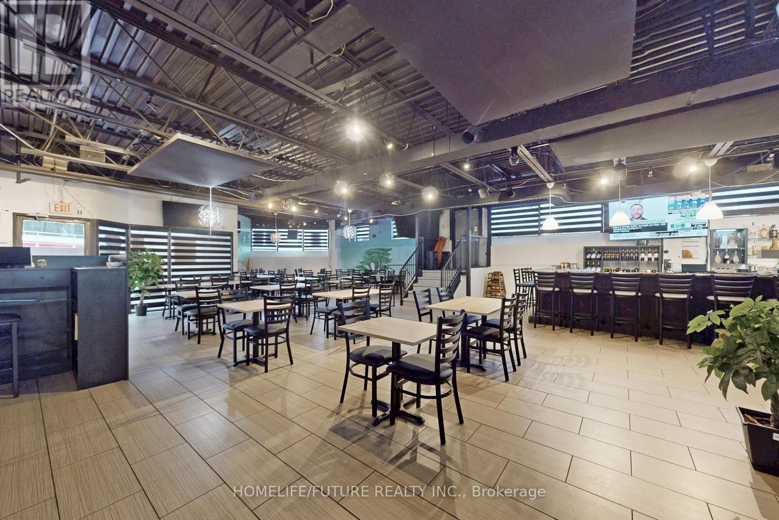 1278 St Clair Avenue W, Toronto, Ontario  M6E 1B9 - Photo 9 - W12482356